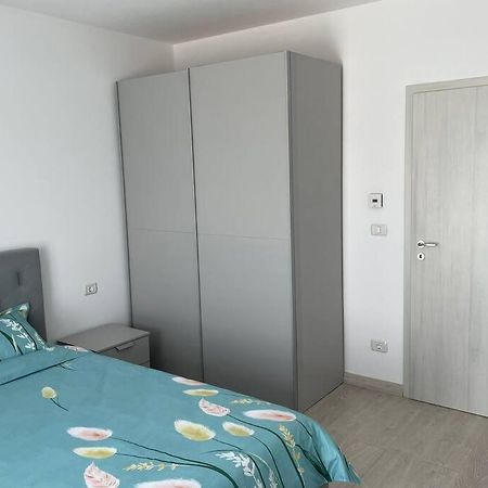 Rebreanu Residence Lux Apartmen Temesvár Kültér fotó