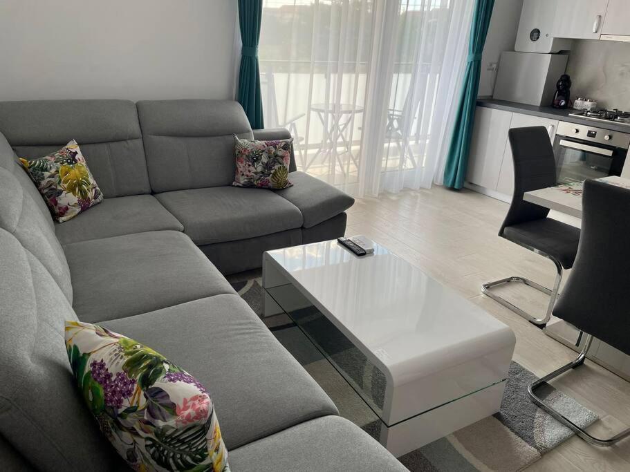 Rebreanu Residence Lux Apartmen Temesvár Kültér fotó